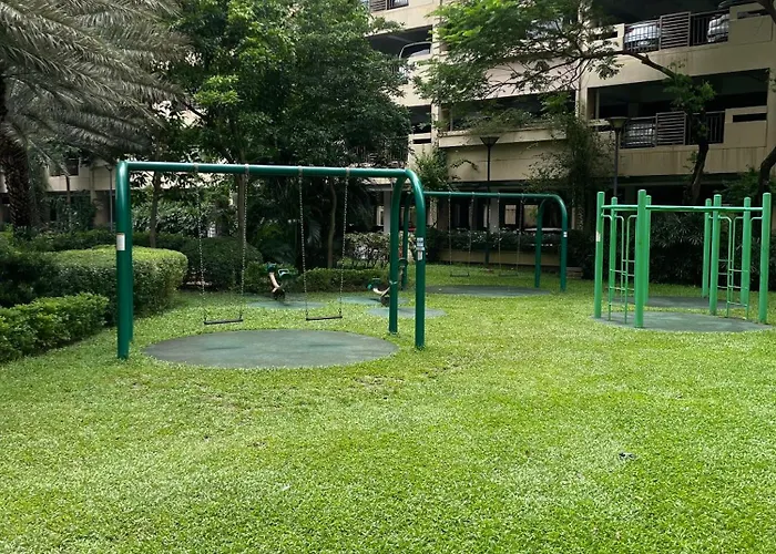 Luxury Bauhaus Inspired Near Makati Apartment *