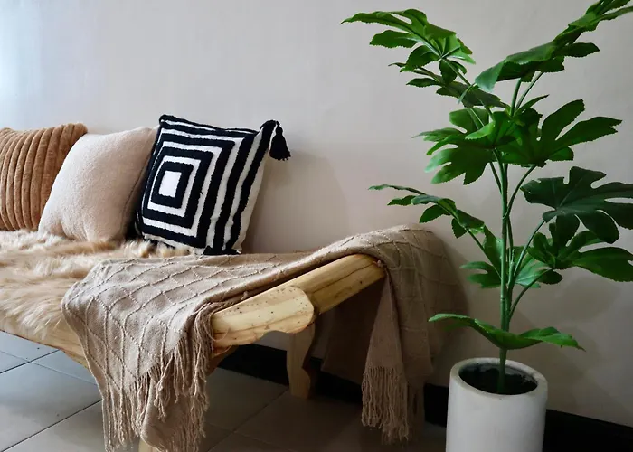 Luxury Bauhaus Inspired Near Makati Apartment Manila
